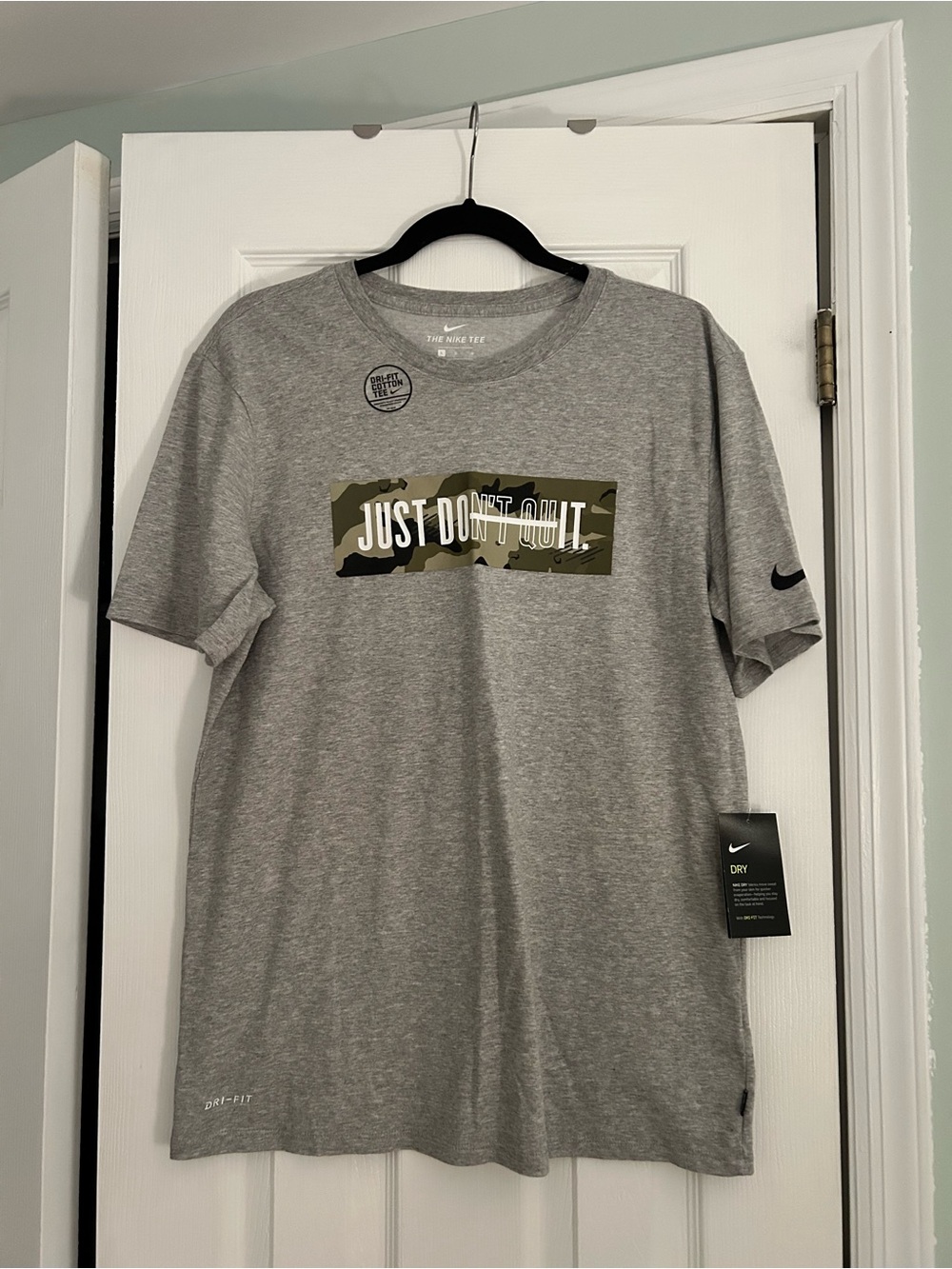 Nike tee